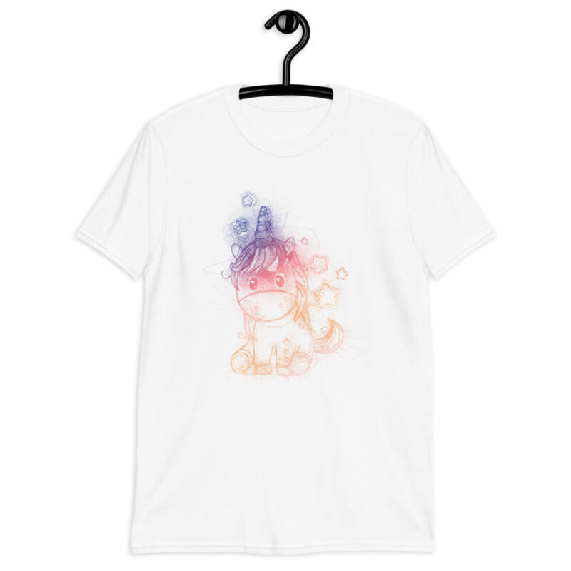 maglietta unicorno disegnato a matita